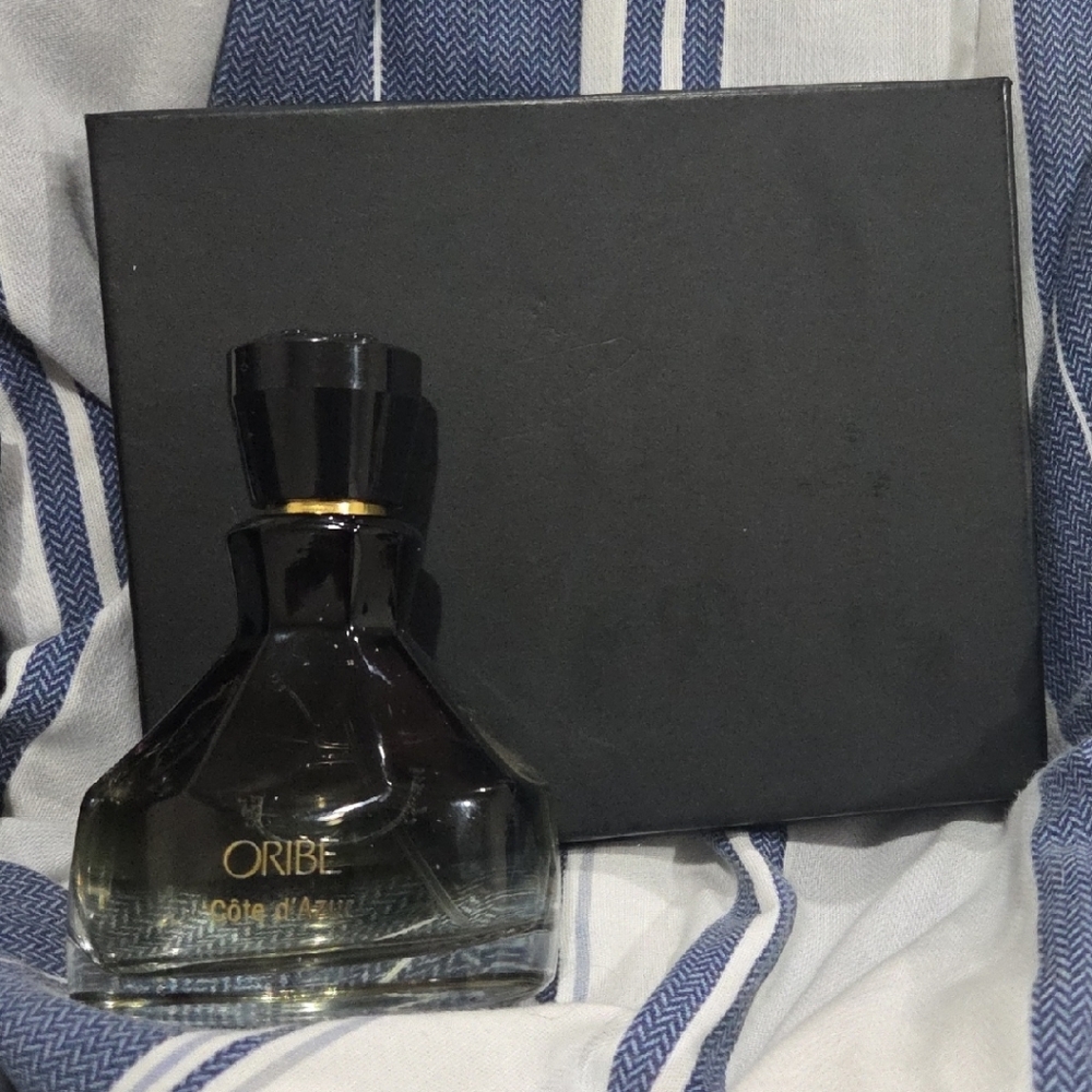 Oribe Black Perfume Bottle-NO BOX INCLUDED